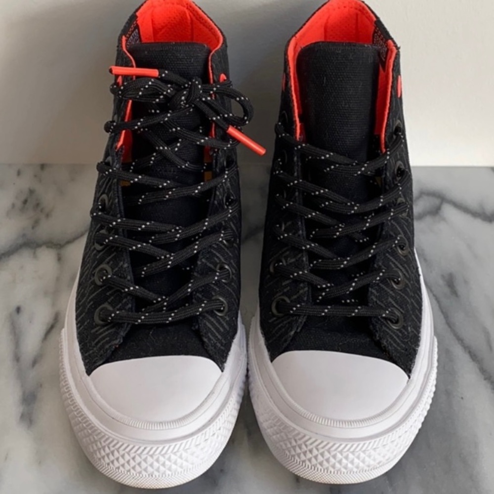 Women’s Reflective Chuck II Converse high tops